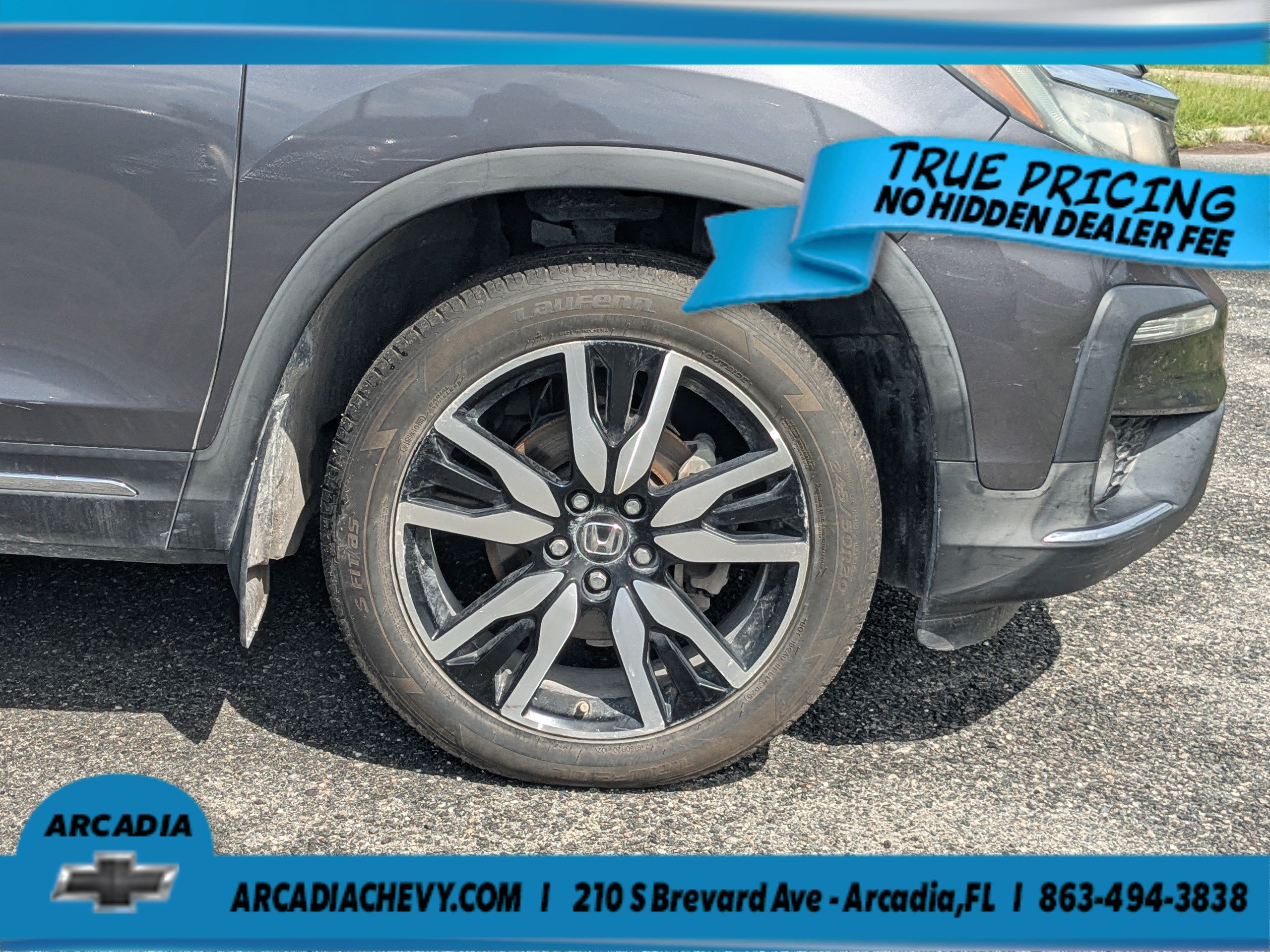 Used 2019 Gray Honda Touring 7-Passenger image 10