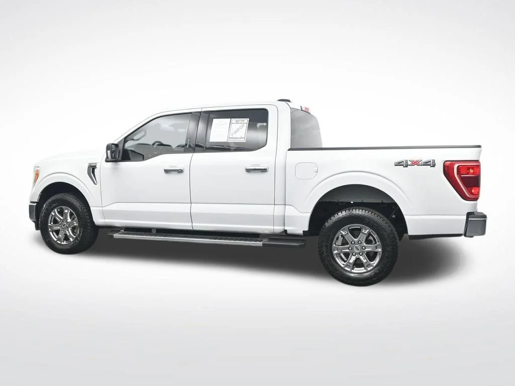 Used 2022 White Ford XLT image 10