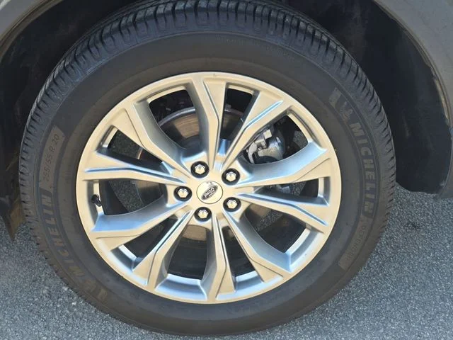 Used 2022 Gray Ford Limited image 36