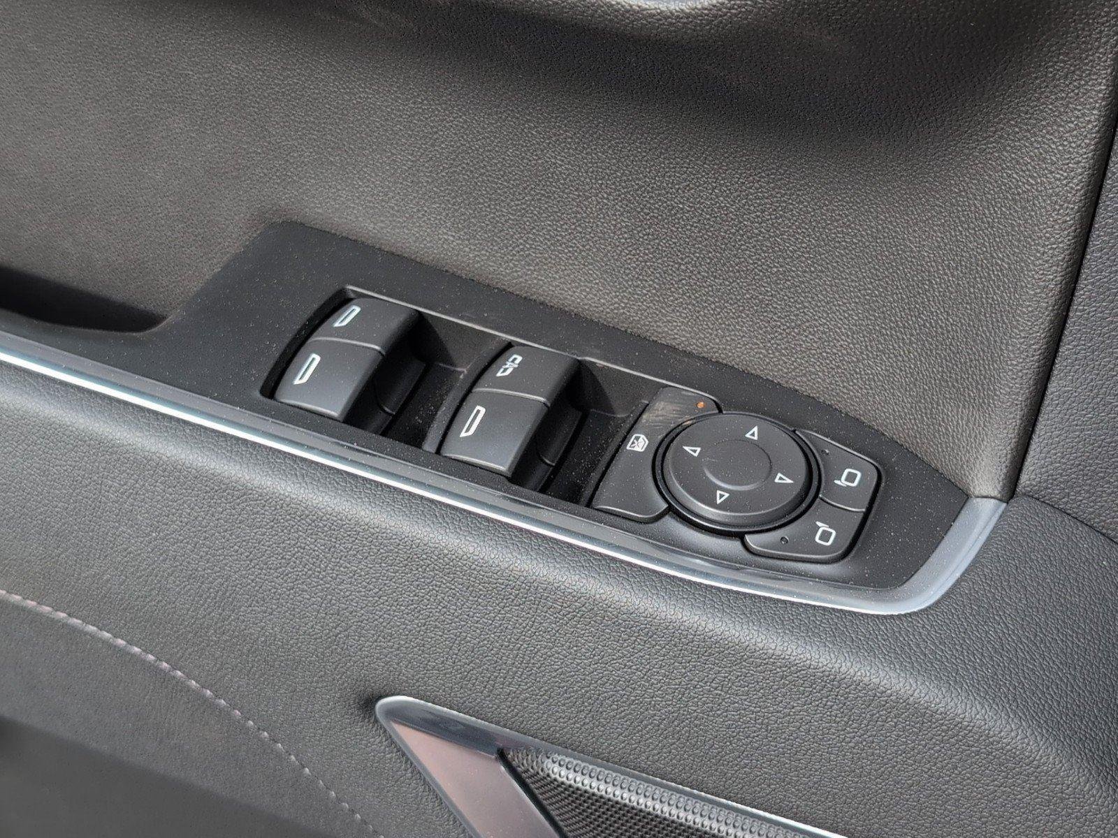 New 2026 Onyx Black GMC Elevation image 19