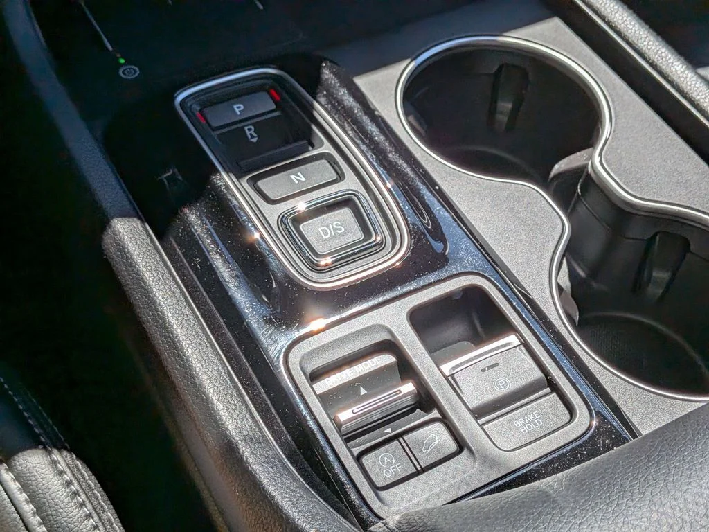 Used 2025 Gray Honda Touring image 19