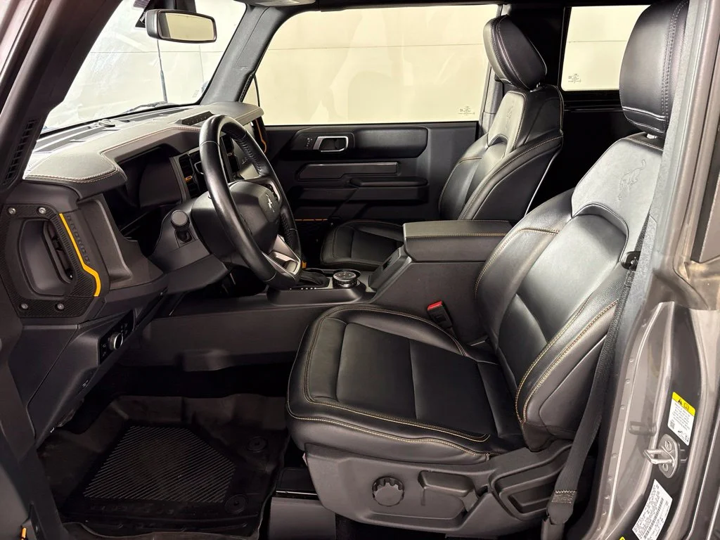Used 2024 Gray Ford Badlands image 25