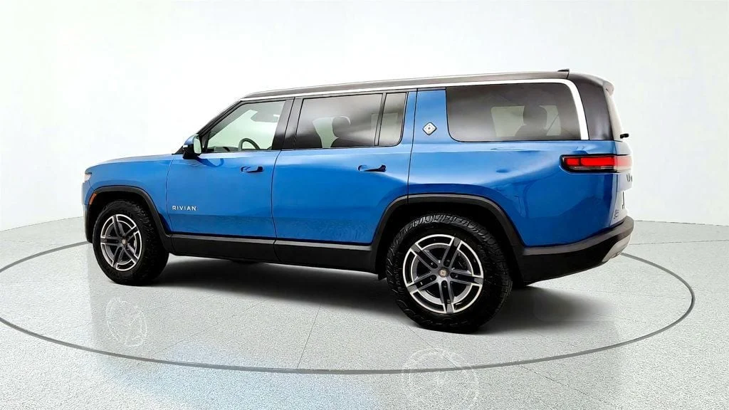 Used 2025 Rivian Blue Rivian Adventure Dual-Motor Standard Pack w/ Autonomy Driver Assistance image 7