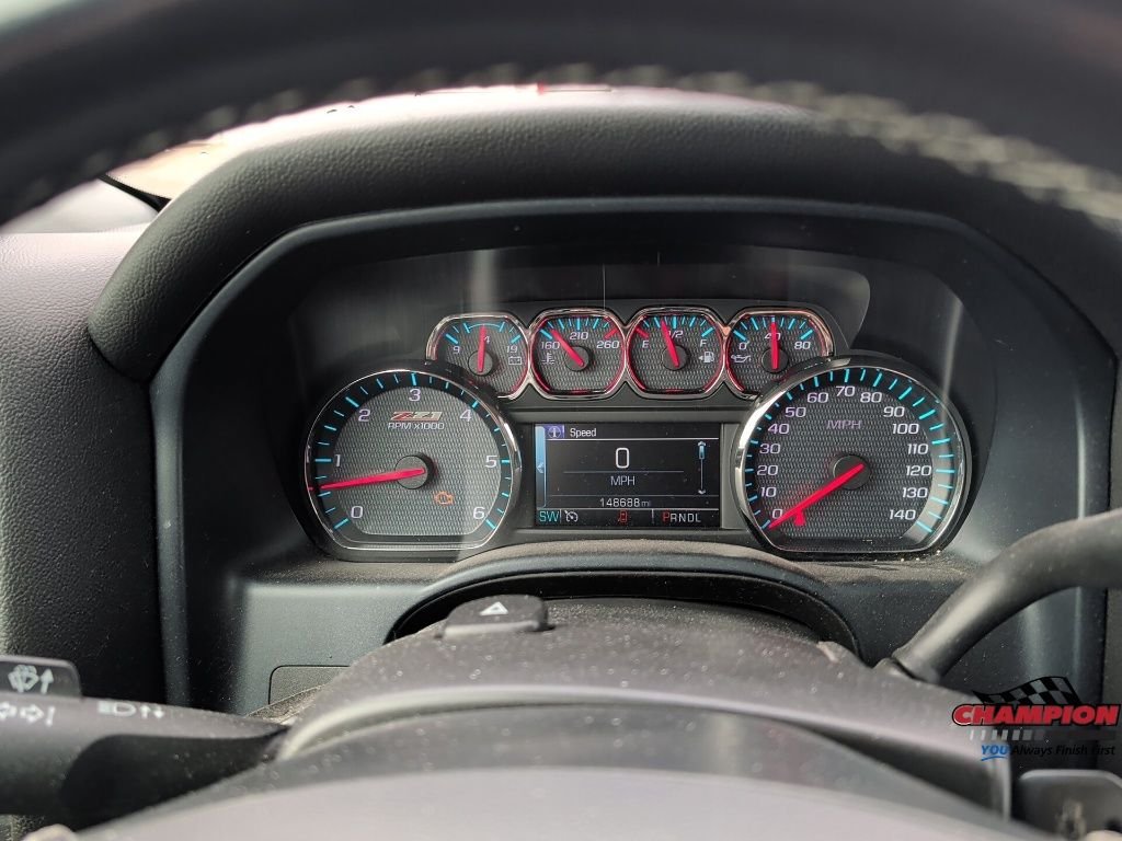 Used 2018 Red Chevrolet LT image 21