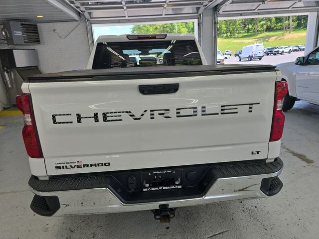 Used 2023 White Chevrolet LT image 4