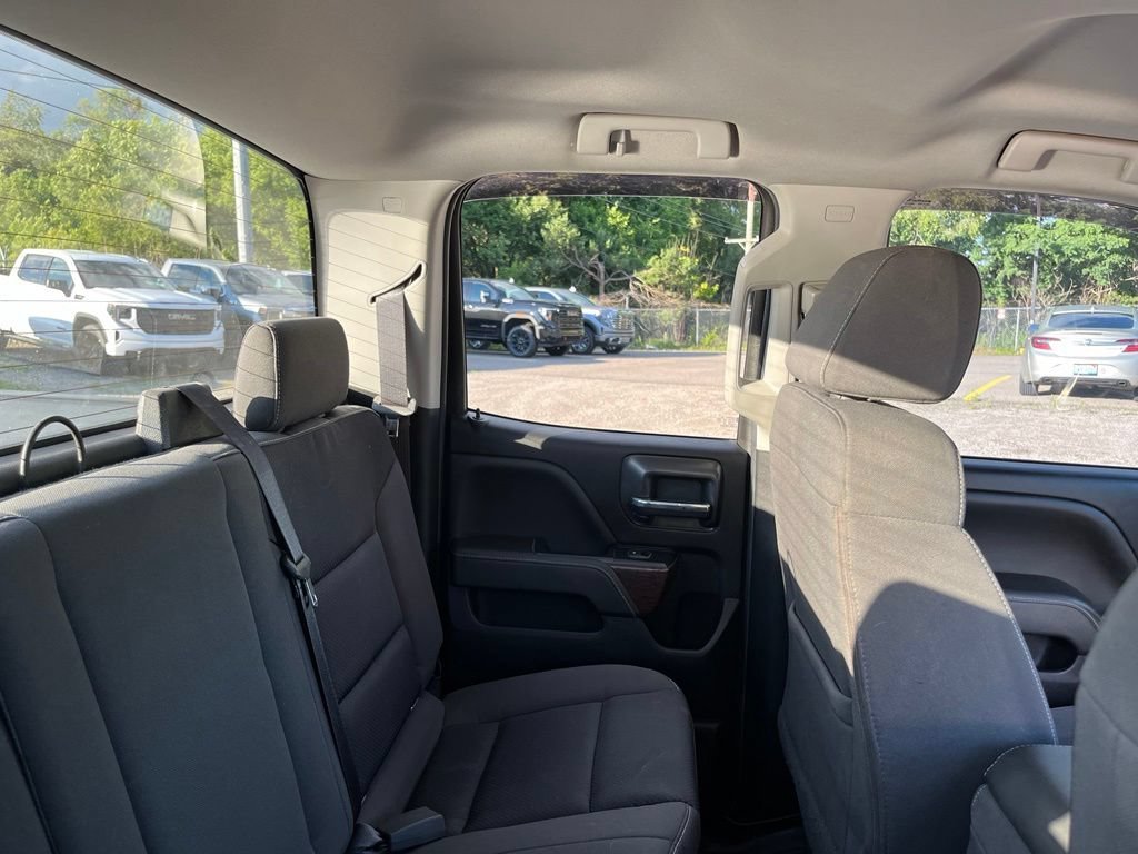 Used 2019 RED QUARTZ TINTCOAT GMC SLE image 37