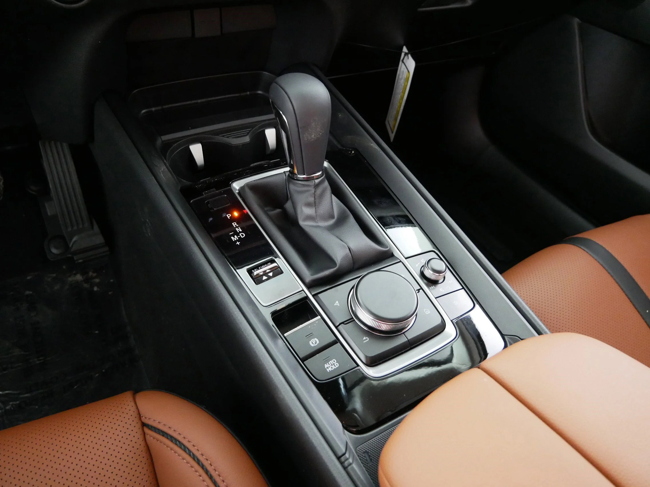 New 2026 Zircon Sand Metallic Mazda 2.5 Turbo Meridian Edition image 6