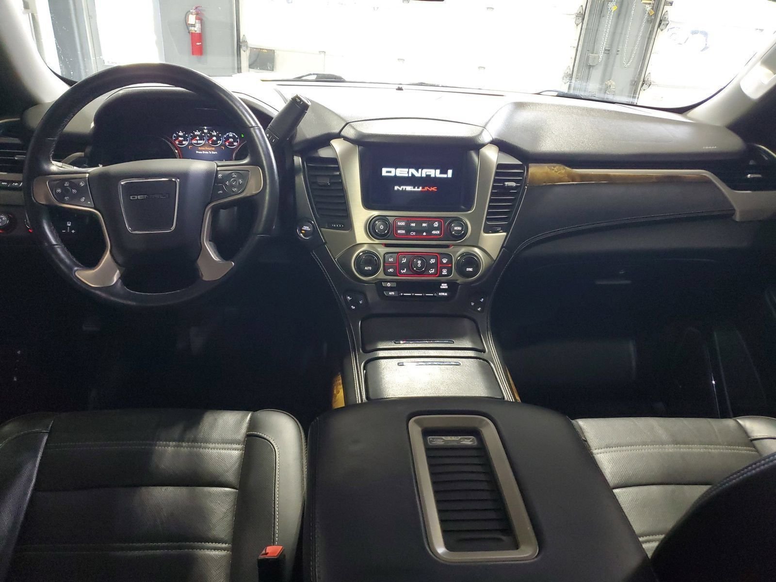 Used 2015 Black GMC Denali image 10
