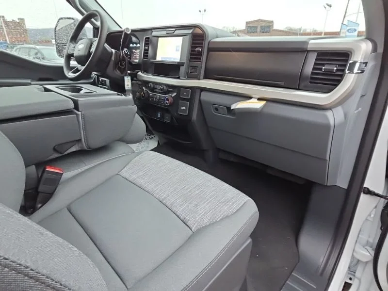 New 2026 Oxford White Ford F-350® XLT image 14