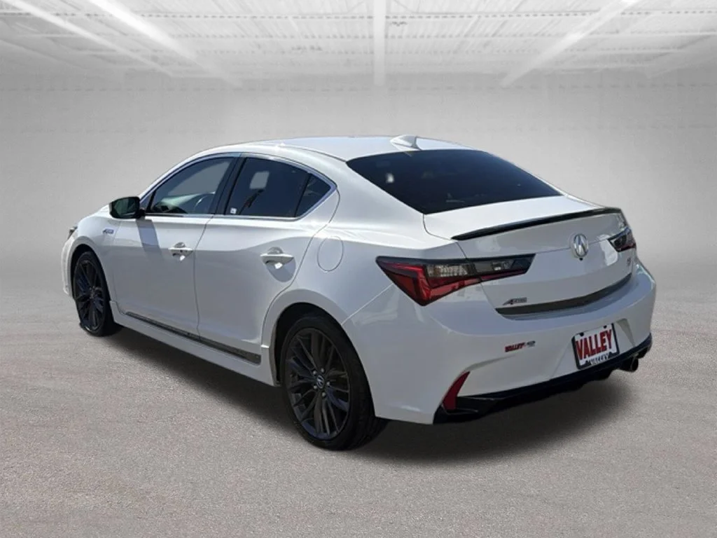 Used 2020  Acura Premium and A-SPEC Packages image 8