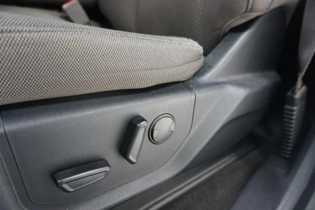 Used 2020 Oxford White Ford LARIAT image 15