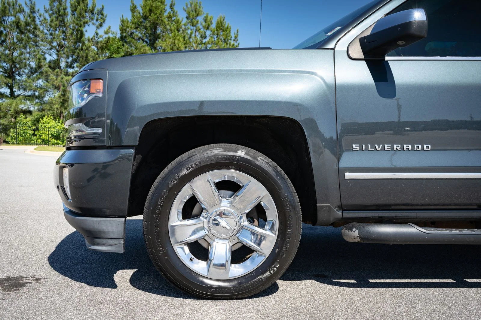 Used 2018 Gray Chevrolet LTZ image 4
