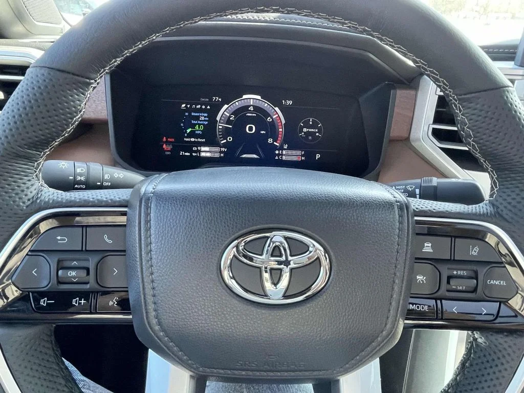 2025 Toyota Tundra 1794 Edition - Photo 19