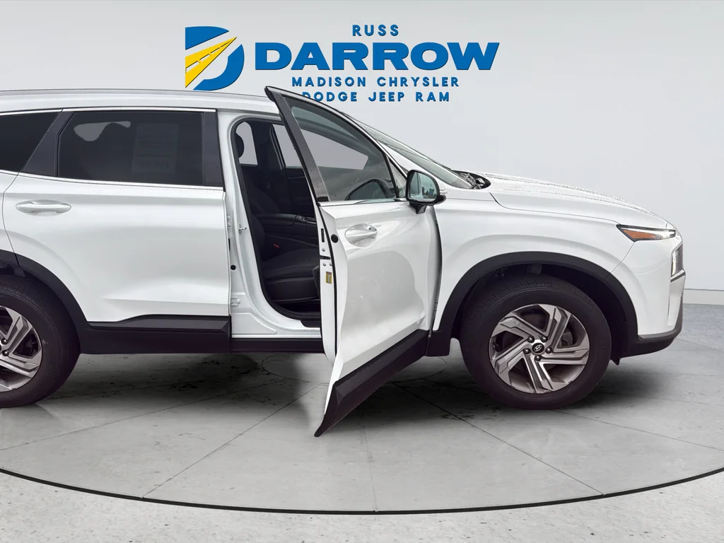 Used 2023 White Hyundai SEL image 31