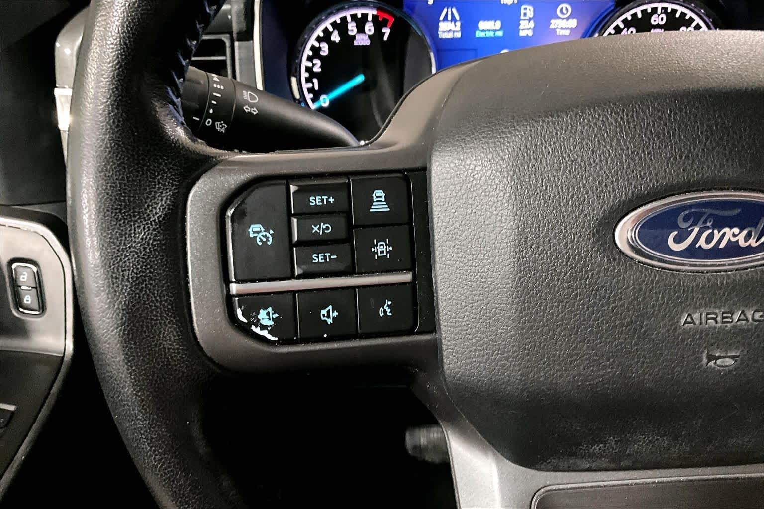 Used 2021 Agate Black Ford XLT image 23