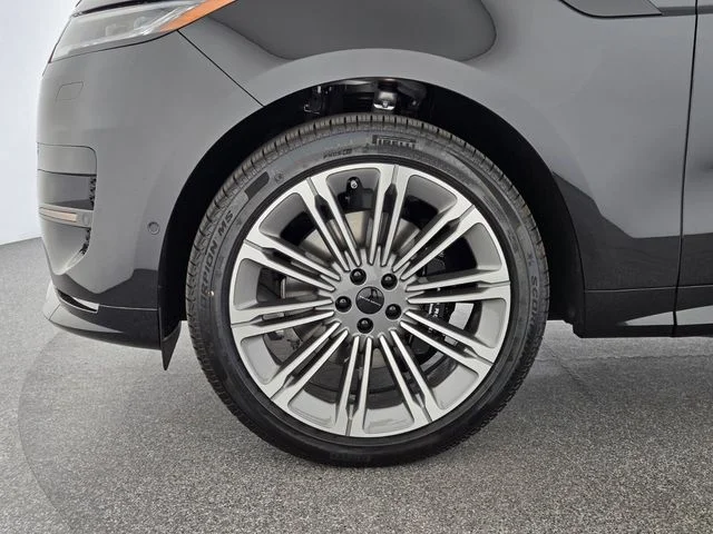 2026 Land Rover Range Rover Sport Dynamic SE - Photo 9