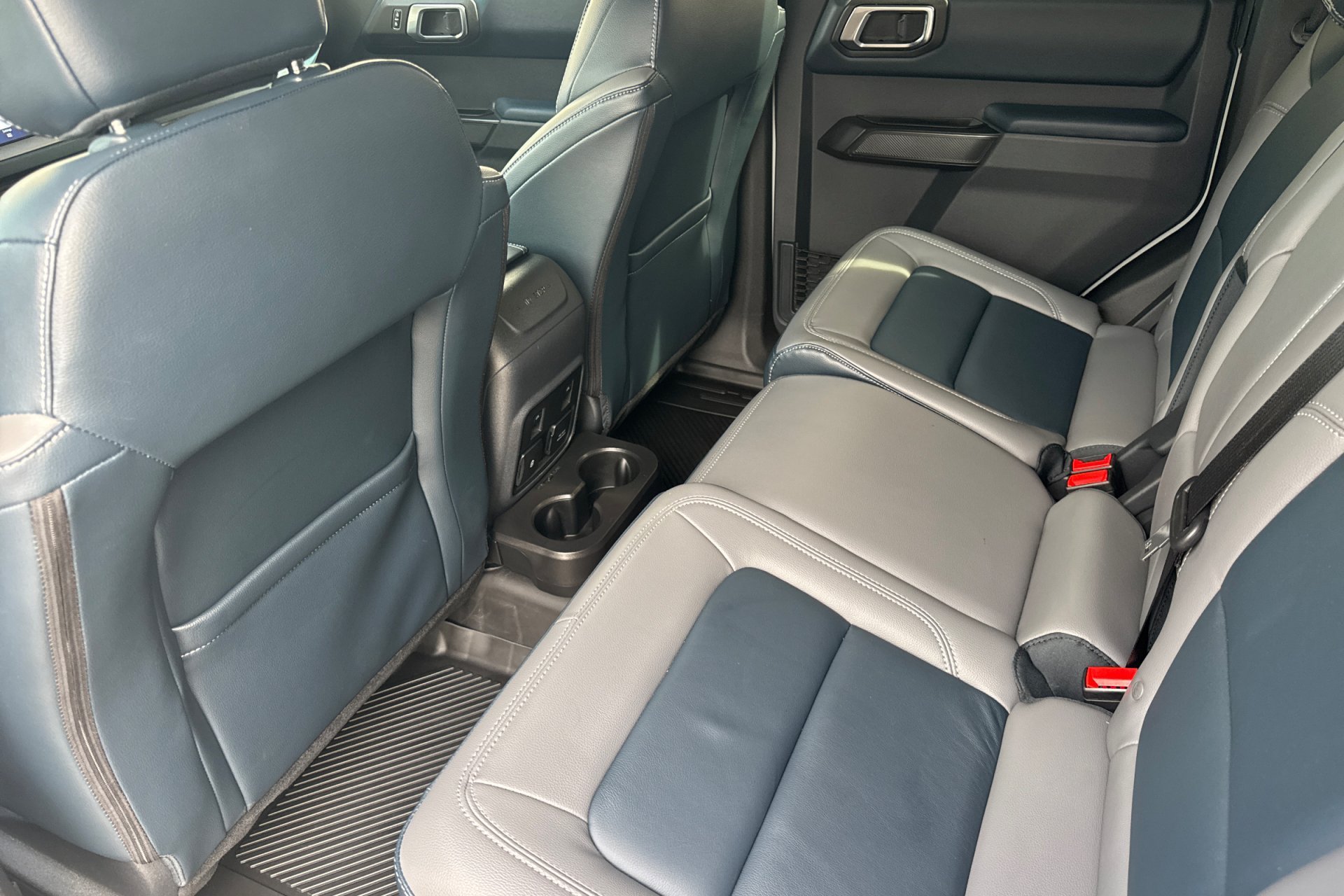 Used 2024 Cactus Gray Ford Outer Banks 4-Door image 4