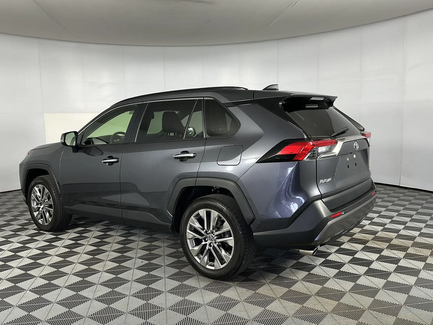 Used 2019 Magnetic Gray Metallic Toyota Limited image 22