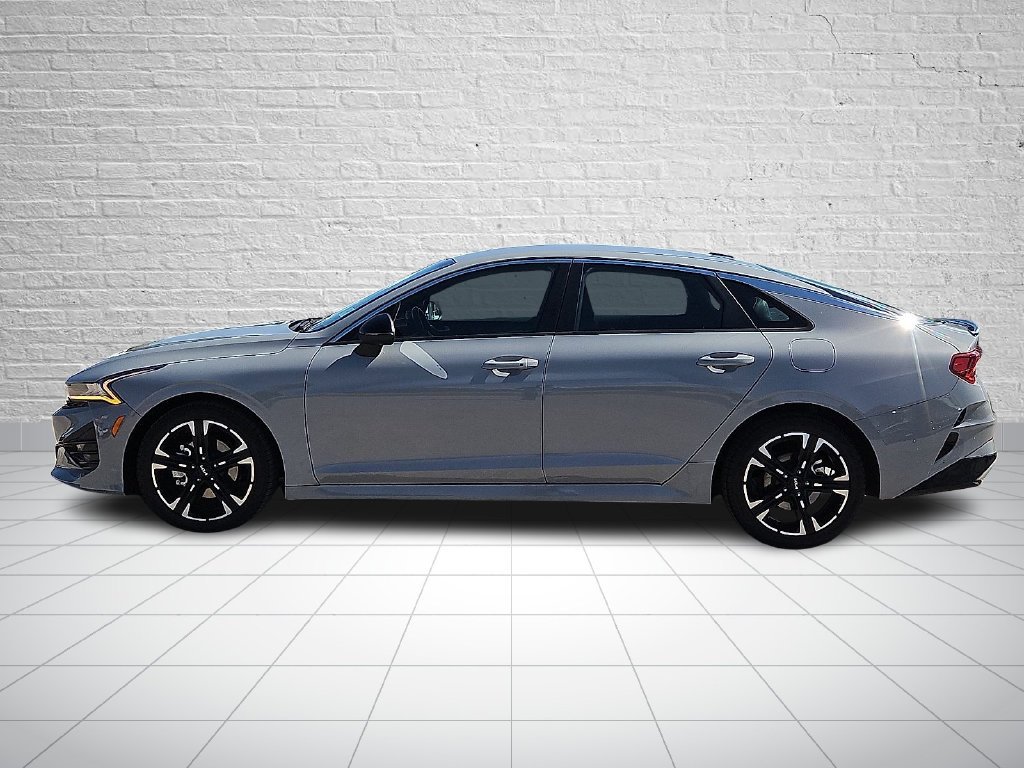 Used 2022 Gray Kia GT-Line image 2
