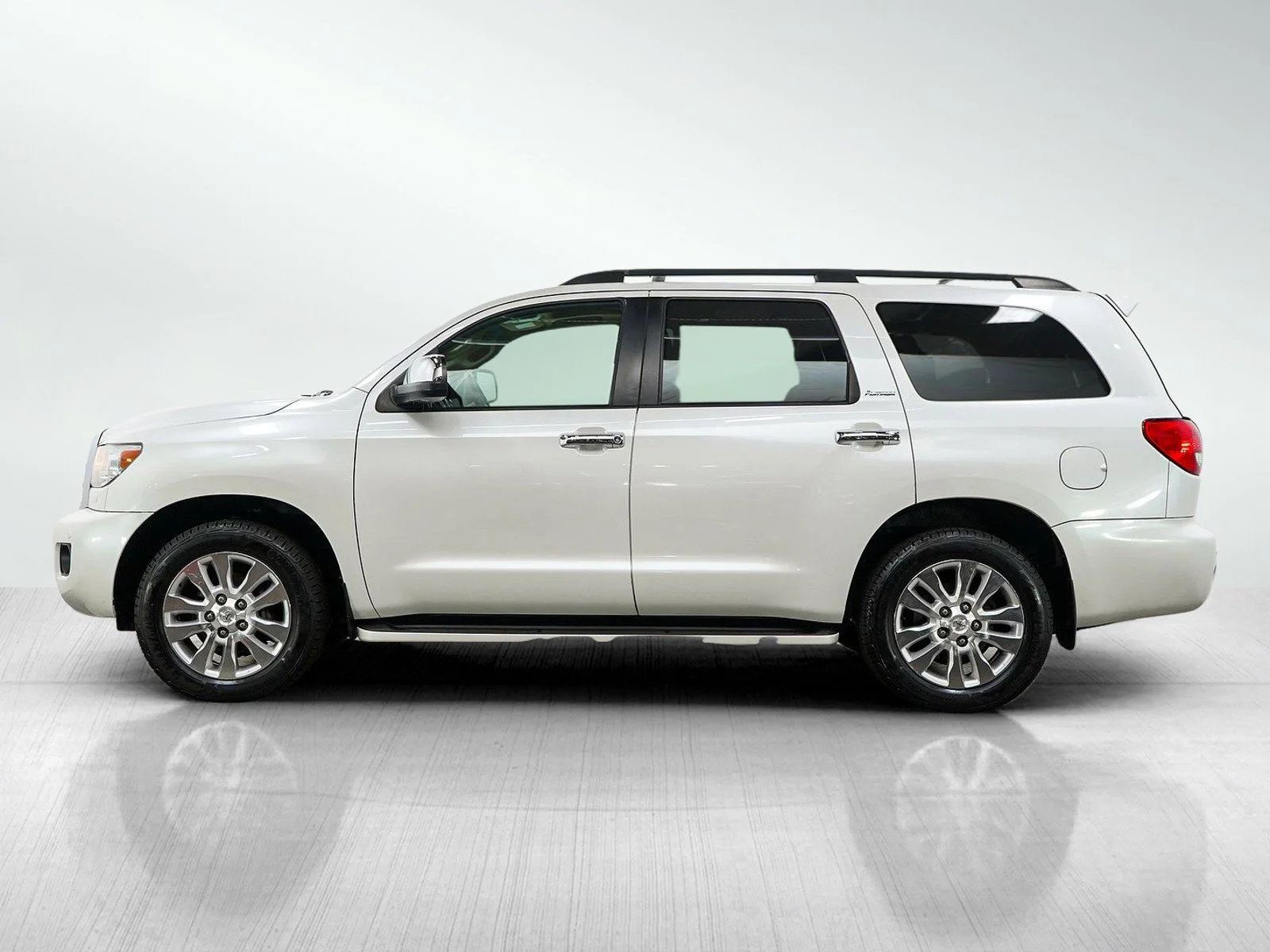 Used 2012 Toyota Sequoia Platinum with VIN 5TDDW5G10CS063239 for sale in Wayzata, Minnesota