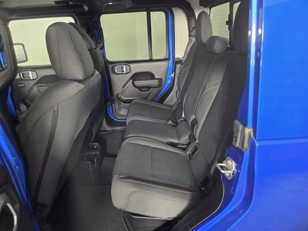 Used 2025 Hydro Blue Pearlcoat Jeep Nighthawk image 22