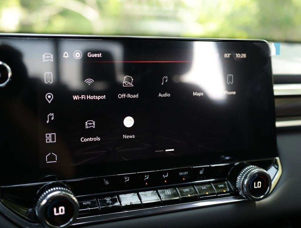New 2026 Onyx Black GMC Elevation image 15