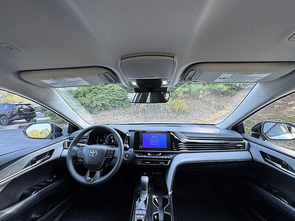 Certified Used 2025 Ice Toyota LE image 21