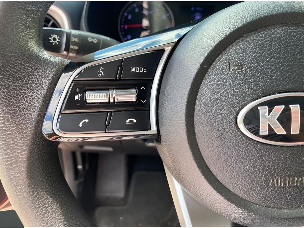 Used 2020 Currant Red Kia LXS image 13