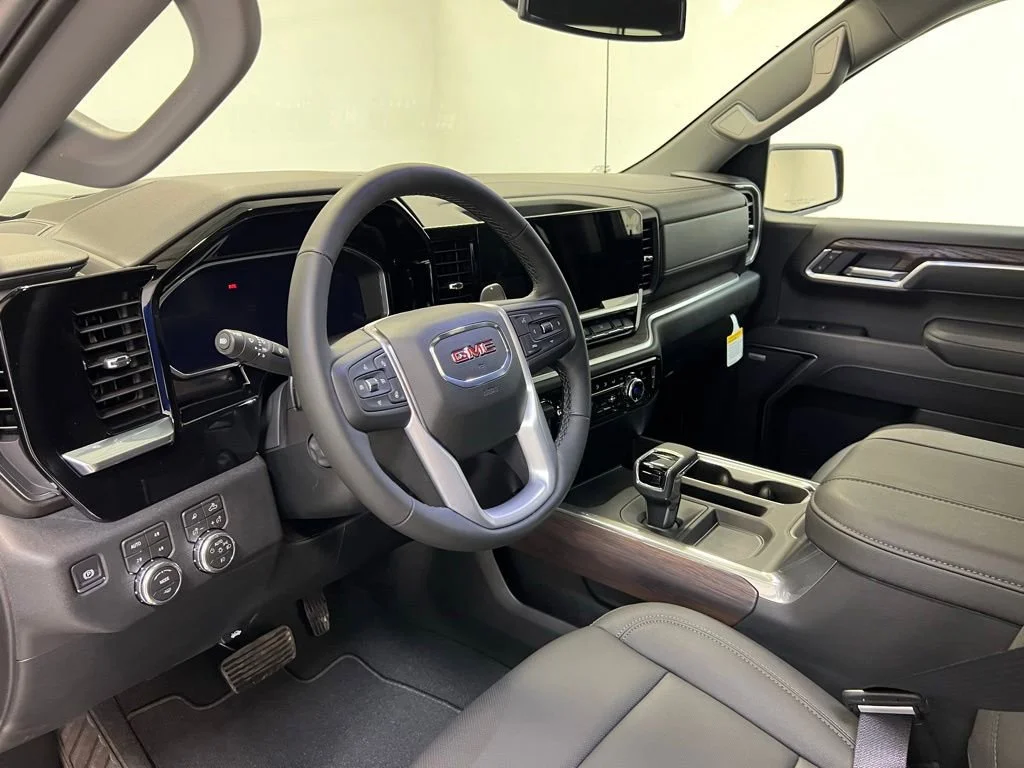 New 2026 Onyx Black GMC SLT image 15