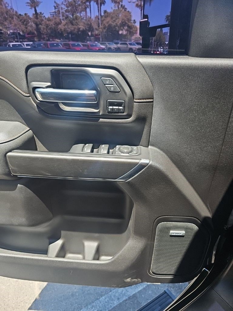 Used 2022 Onyx Black GMC AT4 image 14