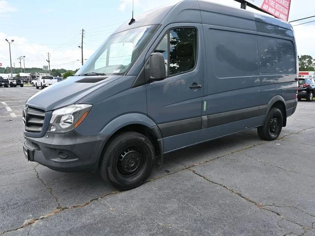 Used 2018 Gray Mercedes-Benz Cargo 144 WB image 23
