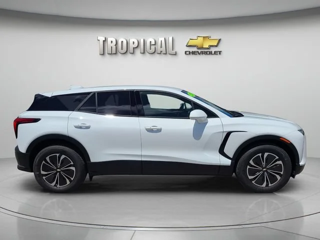 2025 Chevrolet Blazer EV LT - Photo 6
