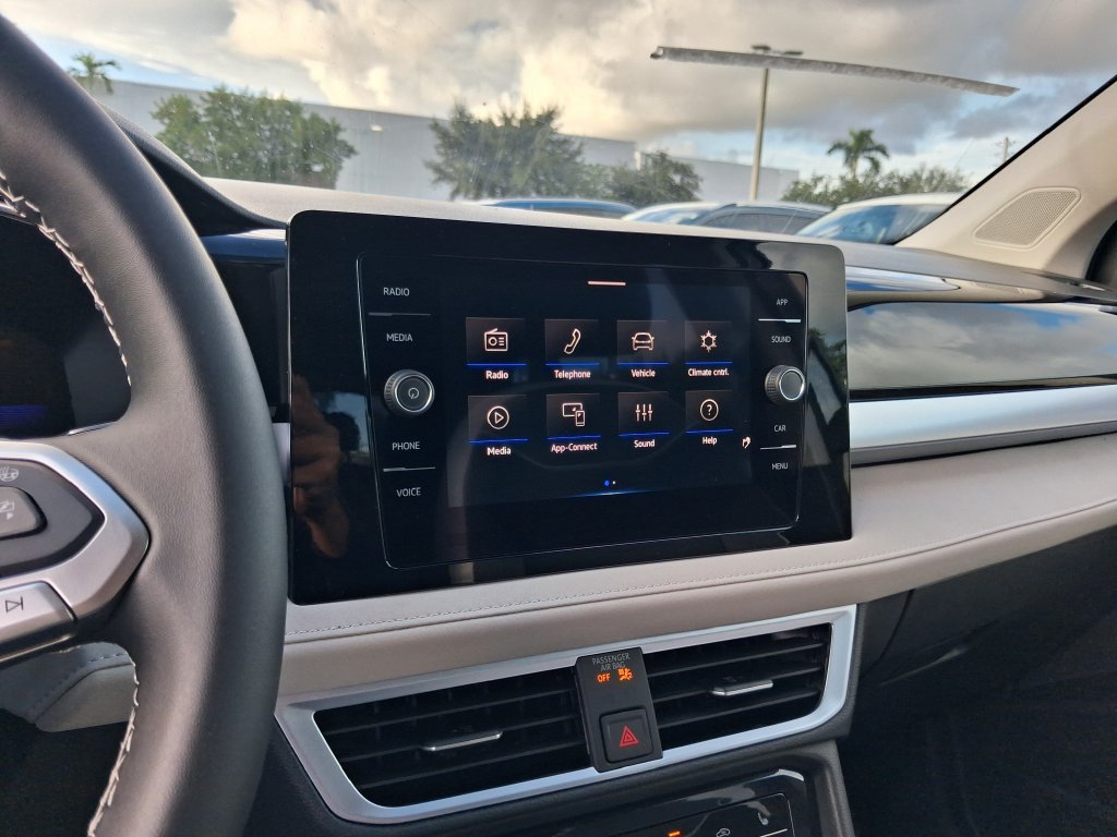 New 2027 Gray Volkswagen 1.5T SE image 11