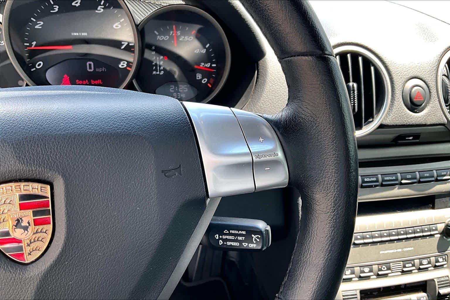 Used 2005 GRAY Porsche  image 27
