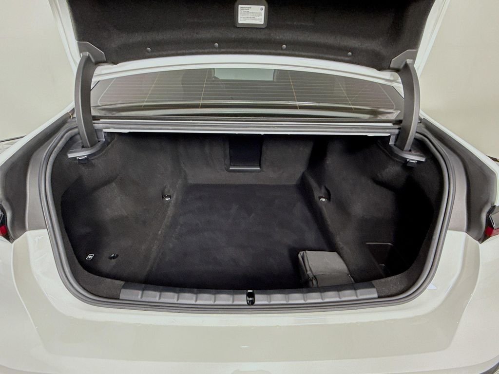 Used 2024 Black BMW 760i xDrive image 27