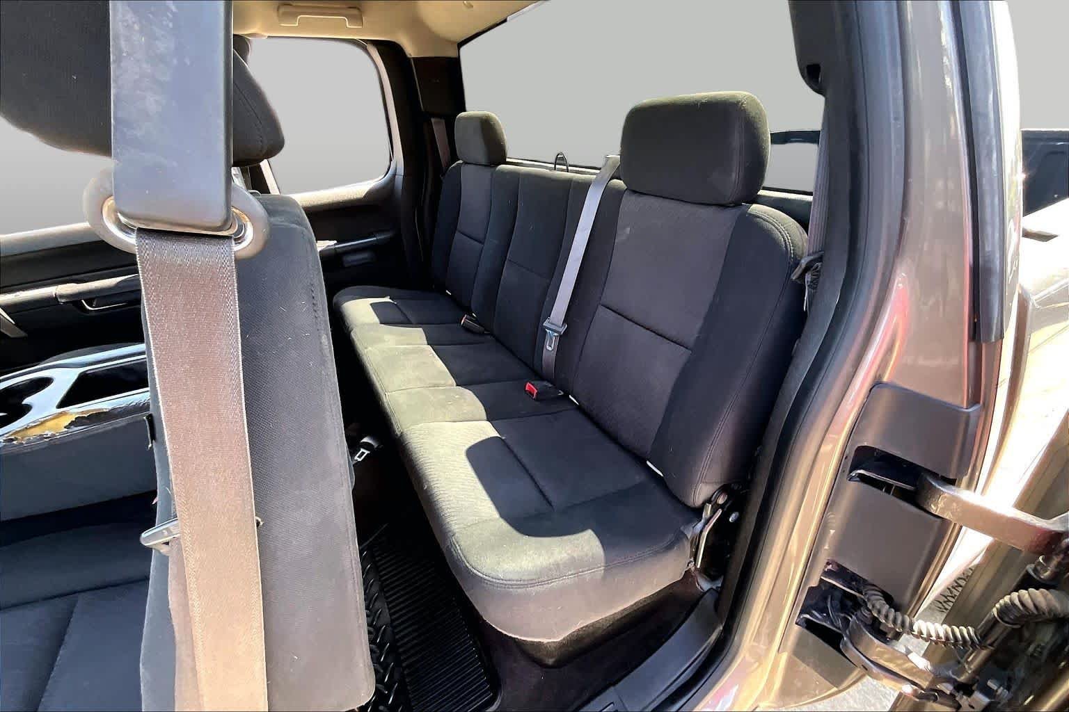 Used 2012 MOCHA STEEL METALLIC Chevrolet LS image 20