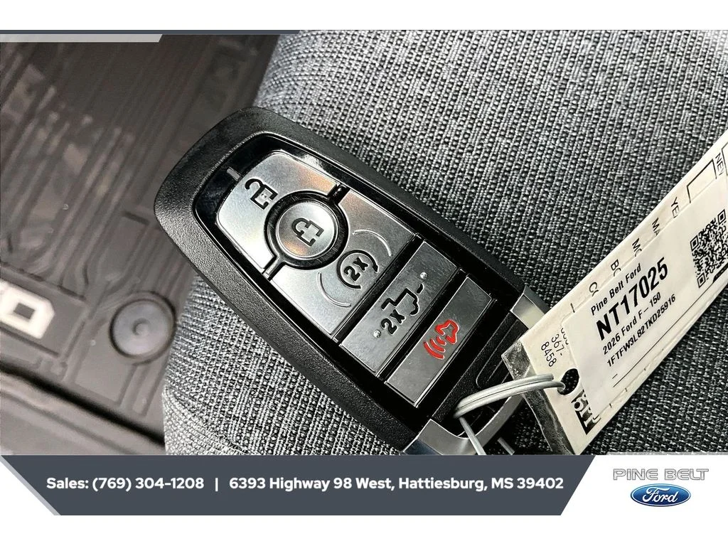 New 2026 Iconic Silver Metallic Ford XLT image 9
