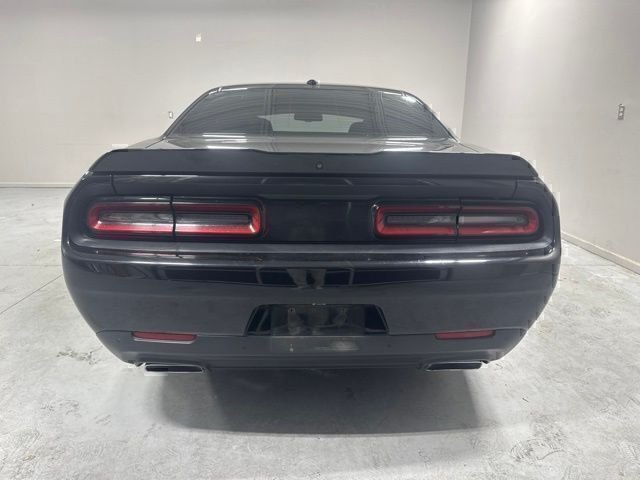 Used 2017 Black Dodge R/T image 7