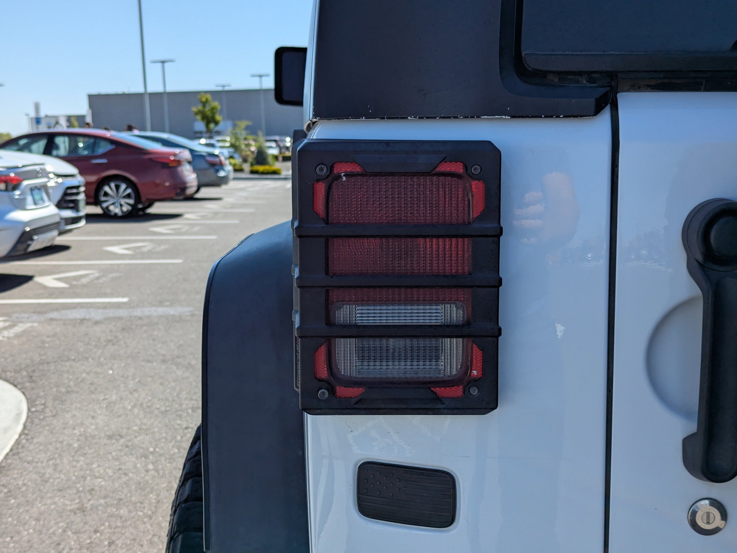 Used 2016 White Jeep Rubicon image 41