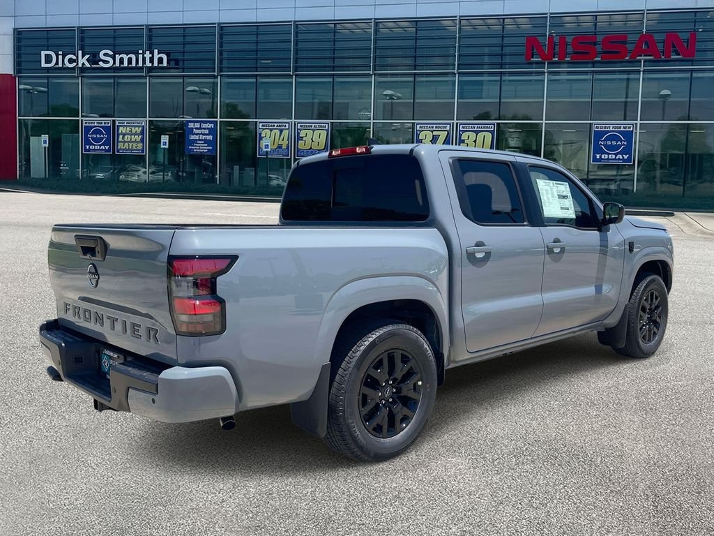 New 2026 Boulder Gray Pearl Nissan Crew Cab SV image 6