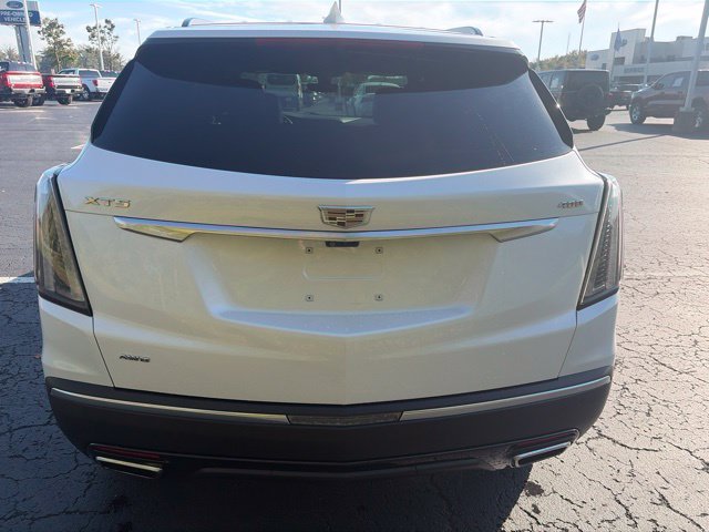 Used 2021 Crystal White Tri-Coat Cadillac Sport image 13
