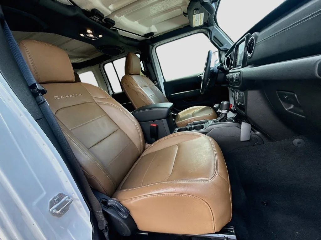 Used 2023 White Jeep Sahara 4xe image 33