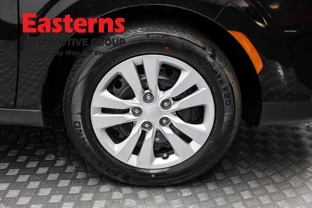 Used 2021 Black Kia LX image 30
