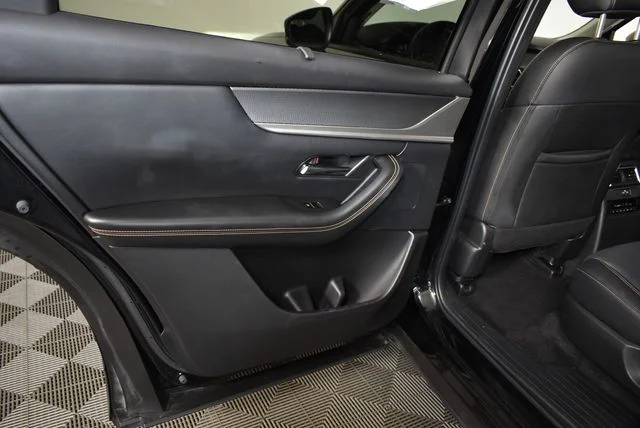 Used 2024 Black Mazda 3.3 Turbo Preferred image 27