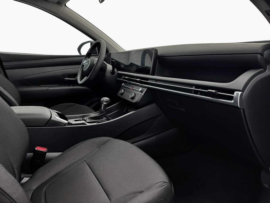 New 2026 White Hyundai SE image 22