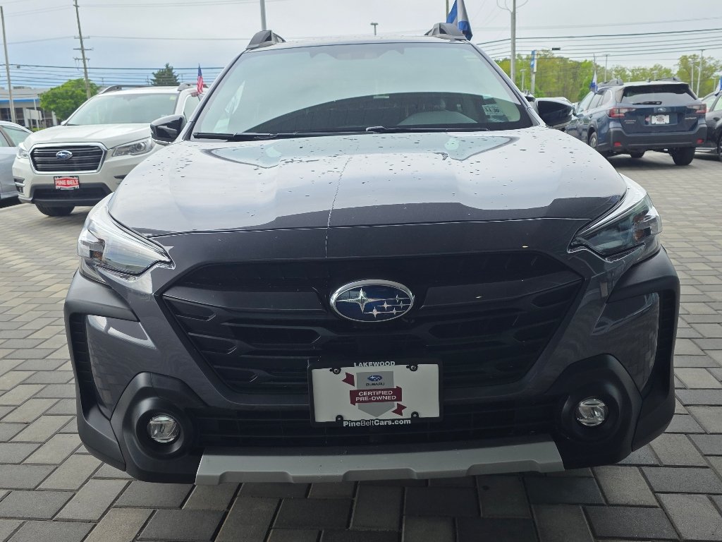 Used 2025 Magnetite Gray Metallic Subaru Limited image 10