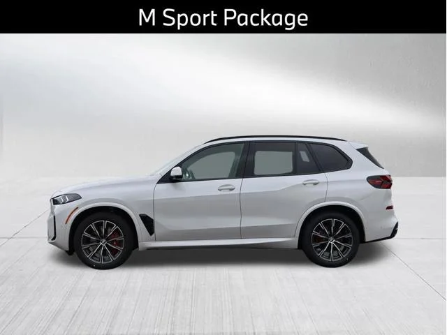 New 2026 Mineral White Metallic BMW xDrive40i image 6