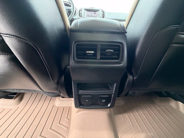Used 2019 Red Ford SEL image 27
