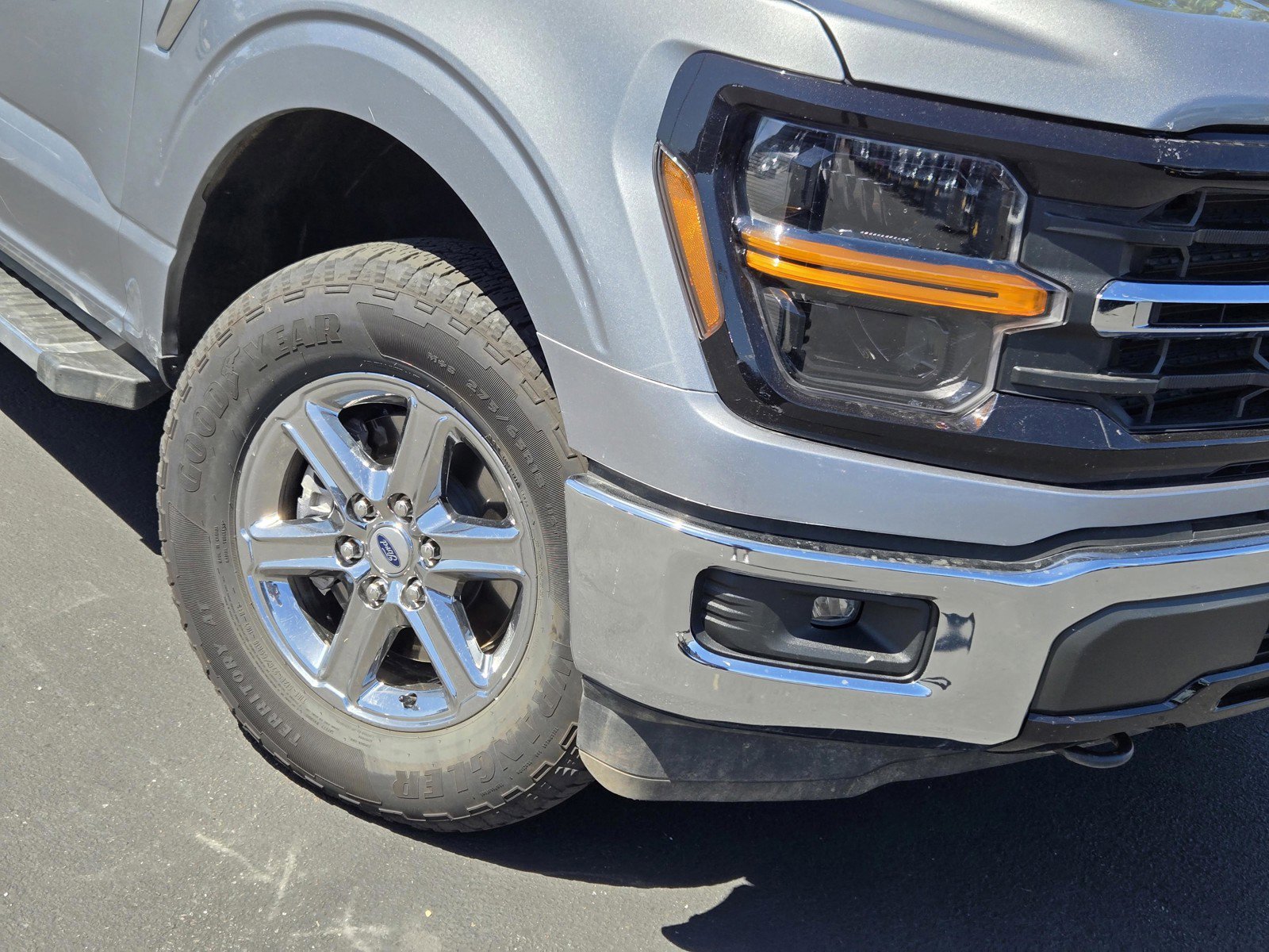Certified Used 2025 Silver Ford XLT image 9