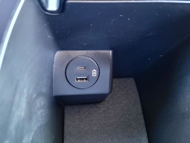Used 2023 Green Ford Badlands image 20